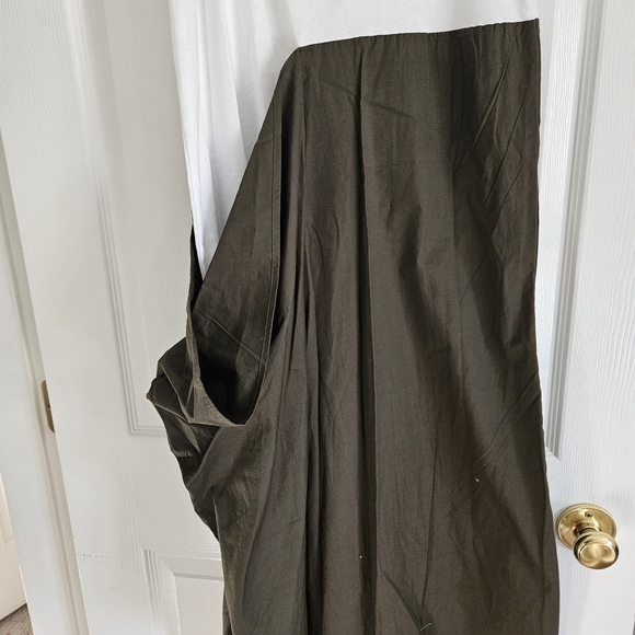 Zara Asymmetrical Dress in White and Olive - Picture 5 of 5